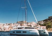katamaran Dufour 48 Catamaran Napoli Italien