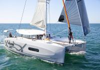 katamaran Excess 11 Trogir Kroatien