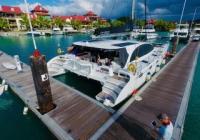 katamaran Sea-Tribe DH550 Mahé Seychellerne