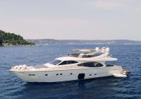 motorbåd Ferretti 780 Split Kroatien